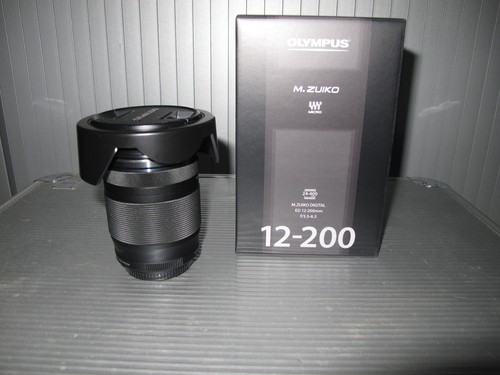 Zuiko digital 12 200mm - m.zuiko, ed