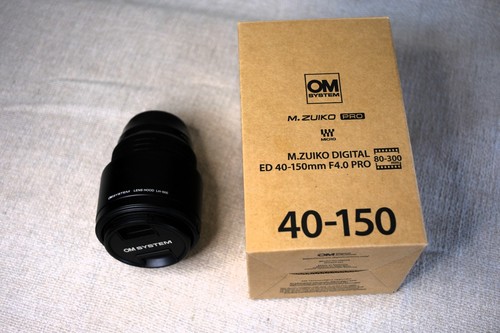 System zuiko digital - om,