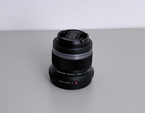 Olympus zuiko 45mm 8 ed - 45mm, f/1.8