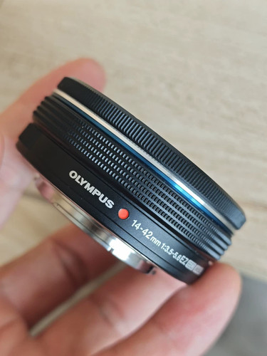 Olympus zuiko 14 42mm - olympus, ed